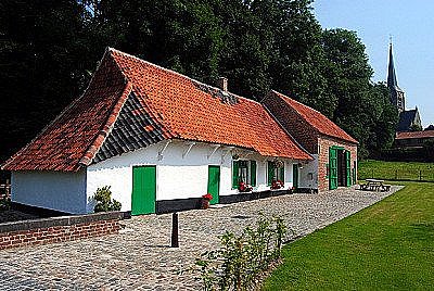 Foto van HUISJE MOSTINCKX EN HET HOPPEVELD