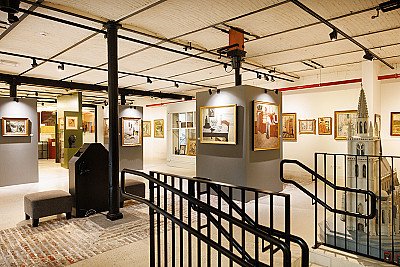 Foto van Gegidst museumbezoek in den AST